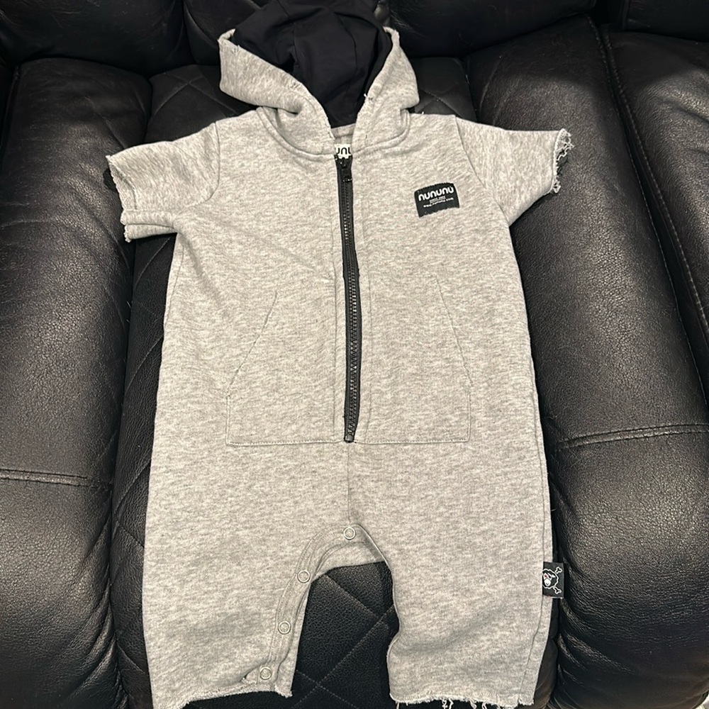 nununu baby romper